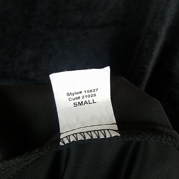 AQUA | BLACK VELVET RUFFLE SLEEVE SHIRT - Picture 5 of 7